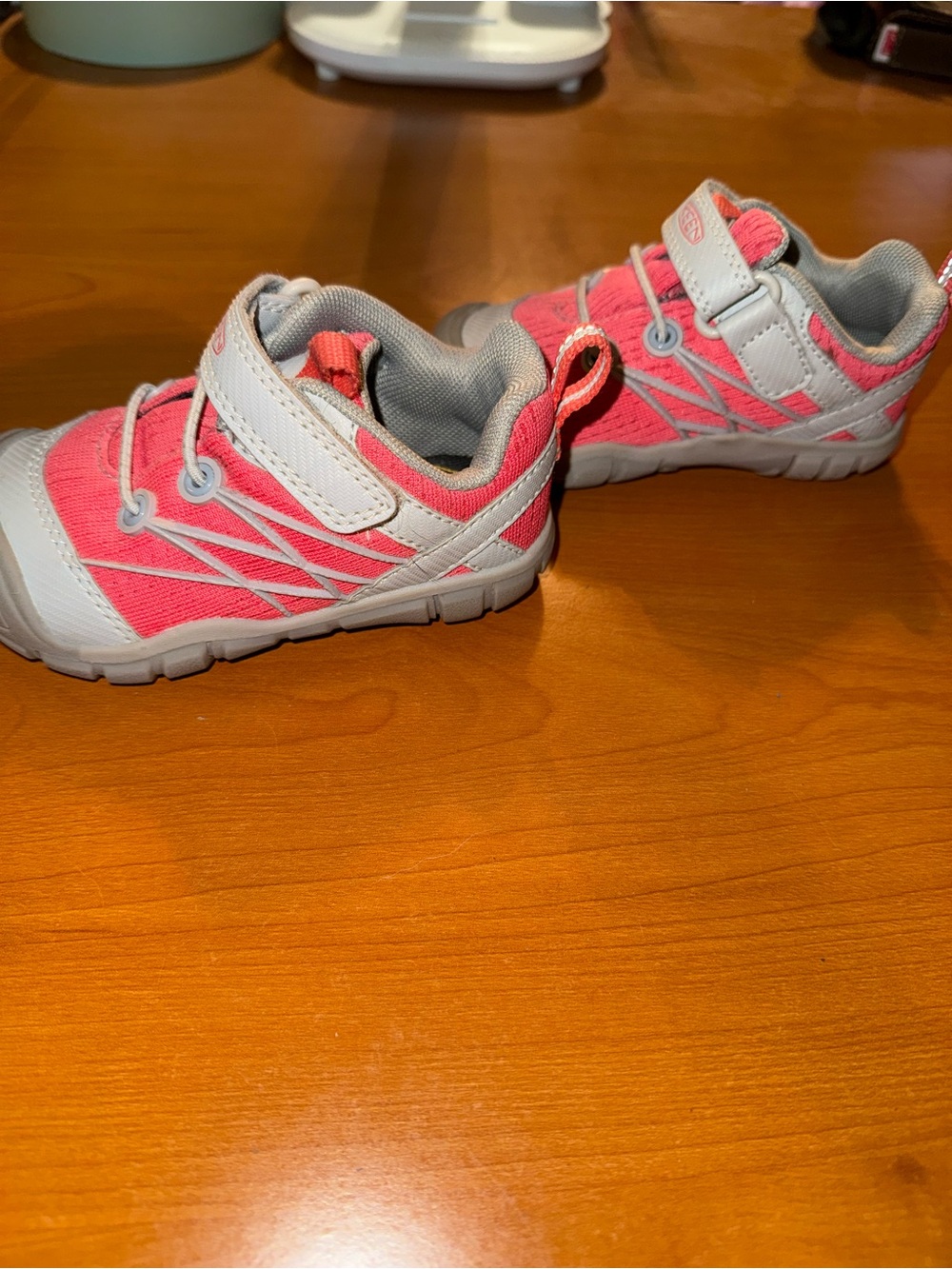 Keen Kids Coral Pink and Light Gray Athletic Sneakers - Picture 3 of 7